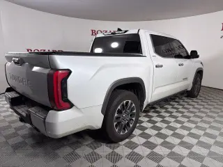 Toyota Tundra 2022 4x2 Limited 4dr CrewMax Cab Pickup SB