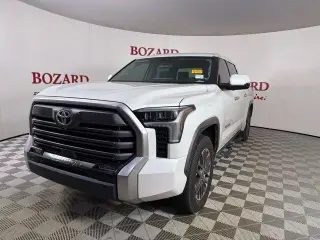 Toyota Tundra 2022 4x2 Limited 4dr CrewMax Cab Pickup SB