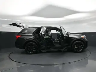 Ford Explorer 2022 AWD Platinum 4dr SUV