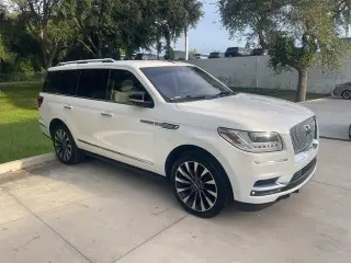 Lincoln Navigator 2018 4x4 Select 4dr SUV