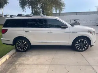 Lincoln Navigator 2018 4x4 Select 4dr SUV