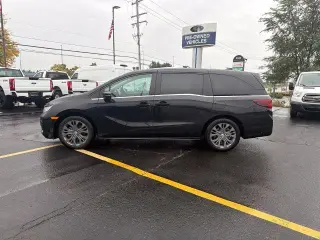 Honda Odyssey 2025 Touring 4dr Mini-Van