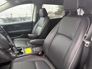 Honda Odyssey 2025 Touring 4dr Mini-Van