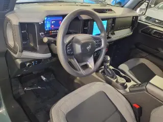 Ford Bronco 2023 4x4 Base 4dr SUV