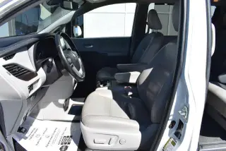 Toyota Sienna 2020 AWD XLE Premium 7-Pasajeros 4dr Mini-Van