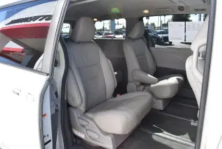 Toyota Sienna 2020 AWD XLE Premium 7-Pasajeros 4dr Mini-Van