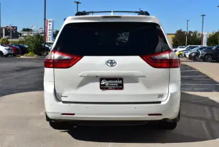 Toyota Sienna 2020 AWD XLE Premium 7-Pasajeros 4dr Mini-Van