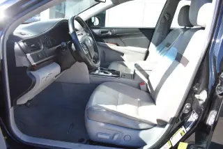 Toyota Camry 2014 XLE 4dr Sedan