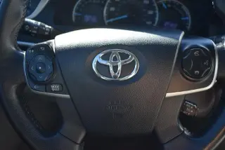 Toyota Camry 2014 XLE 4dr Sedan