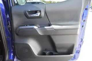 Toyota Tacoma 2023 4x4 TRD Todo Terreno 4p Doble Cabina 6.1 ft LB