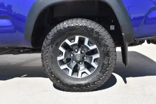 Toyota Tacoma 2023 4x4 TRD Todo Terreno 4p Doble Cabina 6.1 ft LB