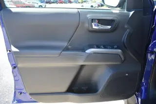 Toyota Tacoma 2023 4x4 TRD Todo Terreno 4p Doble Cabina 6.1 ft LB