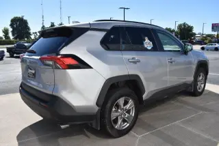 Toyota RAV4 2024 AWD XLE 4dr SUV