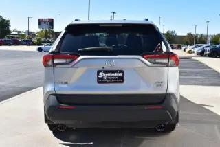 Toyota RAV4 2024 AWD XLE 4dr SUV