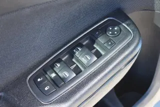 Dodge Charger 2018 SXT 4p Sedan