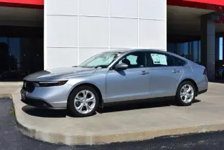 Honda Accord 2024 LX 4dr Sedán