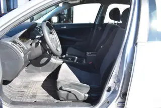 Honda Accord 2004 LX 4p Sedan