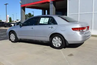 Honda Accord 2004 LX 4p Sedan