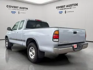 Toyota Tundra 2000 4dr SR5 V8 Extended Cab SB