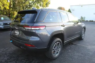 Jeep Grand Cherokee 2024 4x4 Trailhawk 4xe SUV de 4 puertas