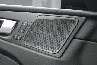Volvo XC60 Recharge 2021 eAWD T8 R-Design 4dr SUV
