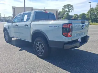 Ford Ranger 2024 4x2 XLT 4dr SuperCrew 5.0 ft. SB