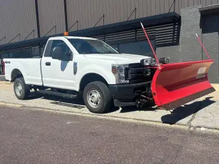 Ford F-250 Super Duty 2019 4x4 XL 2dr Cabina Regular 8 ft. LB Camioneta