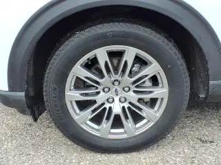 Ford Explorer 2025 AWD Platinum 4dr SUV