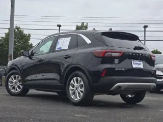 Ford Escape 2023 Active 4dr SUV