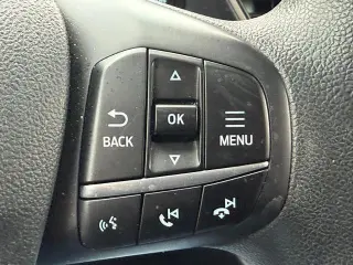 Ford Escape Plug-In Hybrid 2021 SE 4dr SUV