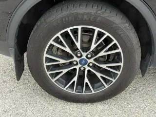 Ford Escape Plug-In Hybrid 2021 SE 4dr SUV