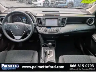 Toyota RAV4 2017 XLE 4p SUV