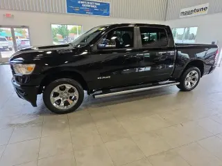 Ram 1500 2021 4x4 Big Horn 4dr Crew Cab 5.6 ft. SB Pickup