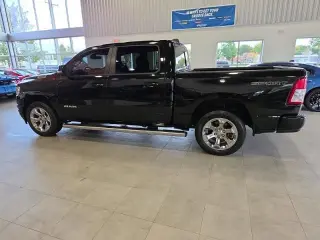 Ram 1500 2021 4x4 Big Horn 4dr Crew Cab 5.6 ft. SB Pickup
