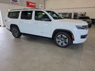 Jeep Wagoneer L 2023 4x4 Serie II 4p SUV