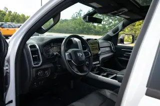 Ram 1500 2023 4x4 Big Horn 4p Cab Camioneta de 5.6 ft. SB