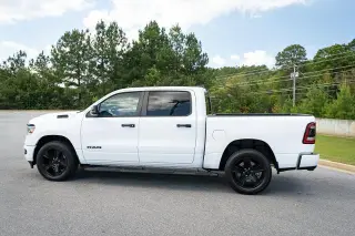 Ram 1500 2023 4x4 Big Horn 4p Cab Camioneta de 5.6 ft. SB