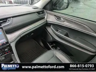 Jeep Grand Cherokee L 2021 4x4 Limited SUV de 4 puertas