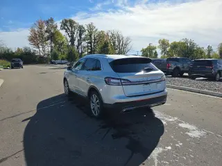 Lincoln Nautilus 2019 AWD Select 4dr SUV