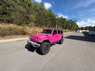 Jeep Wrangler Unlimited 2018 4x4 Sport 4p SUV (lanzamiento a mitad del año)