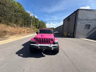 Jeep Wrangler Unlimited 2018 4x4 Sport 4p SUV (lanzamiento a mitad del año)