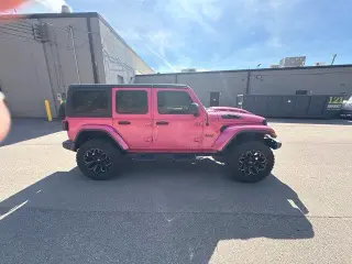 Jeep Wrangler Unlimited 2018 4x4 Sport 4p SUV (lanzamiento a mitad del año)