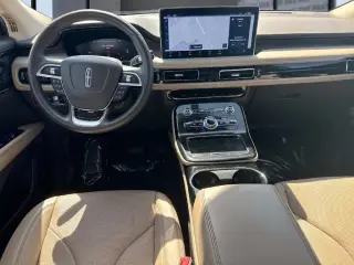 Lincoln Nautilus 2023 Reserve 4dr SUV