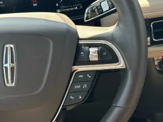 Lincoln Nautilus 2023 Reserve 4dr SUV