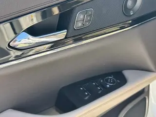 Lincoln Nautilus 2023 Reserve 4dr SUV