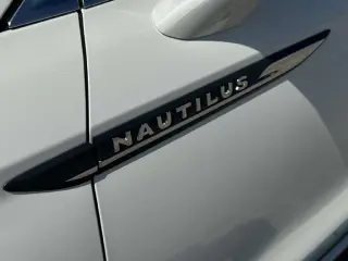 Lincoln Nautilus 2023 Reserve 4dr SUV