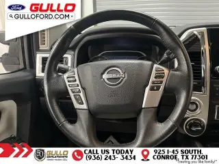 Nissan Titan 2023 4x4 SV 4p Crew Cab 5.6 ft. CB