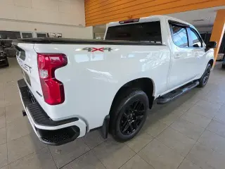 Chevrolet Silverado 1500 2023 4x4 RST 4dr Crew Cab 6.6 ft. SB