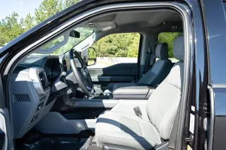 Ford F-150 2023 4x4 XLT 4p SuperCrew 6.5 ft. CB