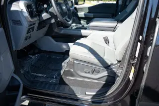 Ford F-150 2023 4x4 XLT 4p SuperCrew 6.5 ft. CB